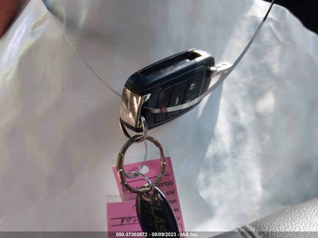 Chevrolet IMPALA LT 2017 2G1105S30H9110811 Image 11