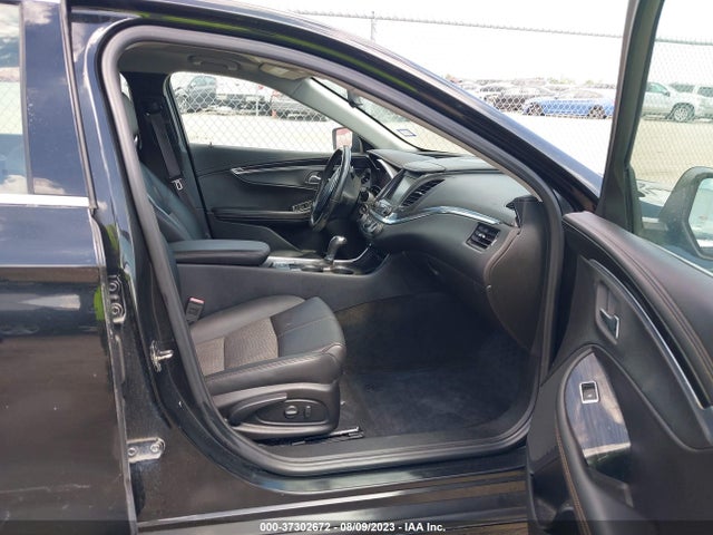 Chevrolet IMPALA LT 2017 2G1105S30H9110811 Image 5