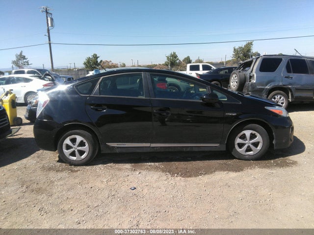 Toyota Prius Four 2015 JTDKN3DUXF1928801 Image 5