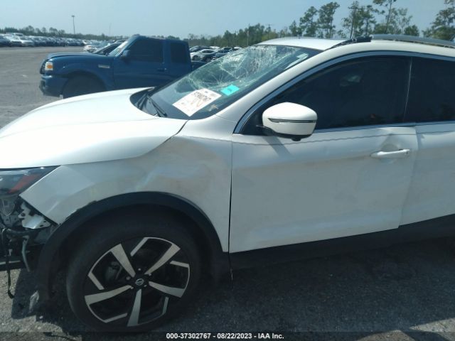 JN1BJ1CV8LW274201 Nissan Rogue Sport Sl