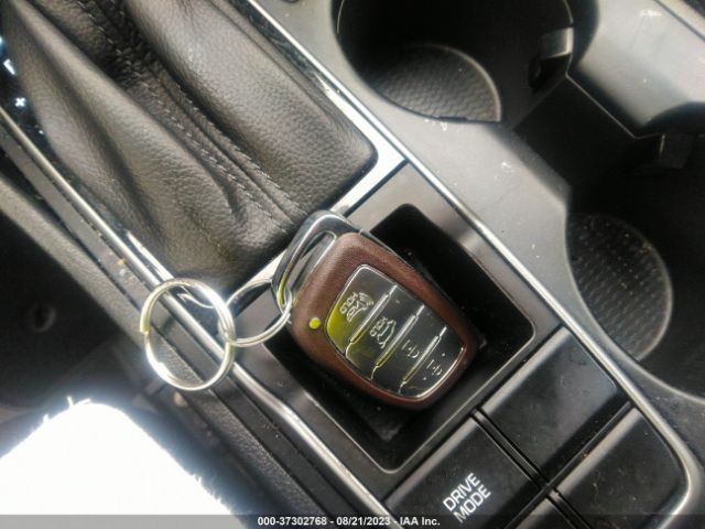KM8J33A22GU194297 Hyundai Tucson Sport