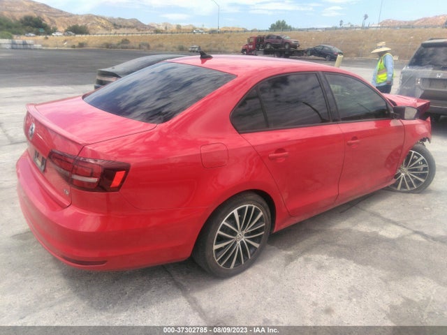 3VWD17AJ5GM304606 Volkswagen Jetta Sedan 1.8t Sport