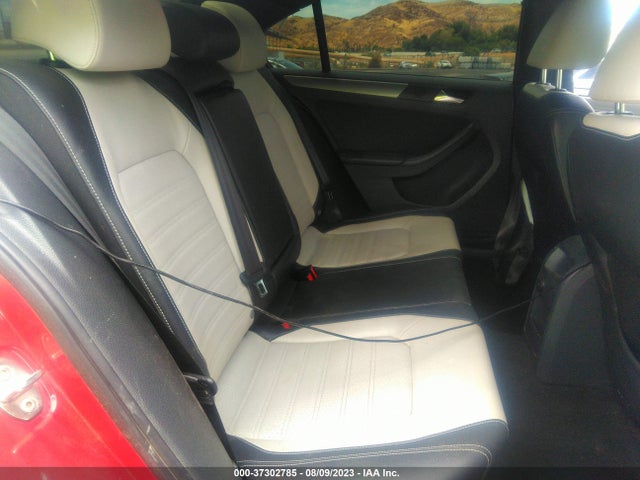 3VWD17AJ5GM304606 Volkswagen Jetta Sedan 1.8t Sport