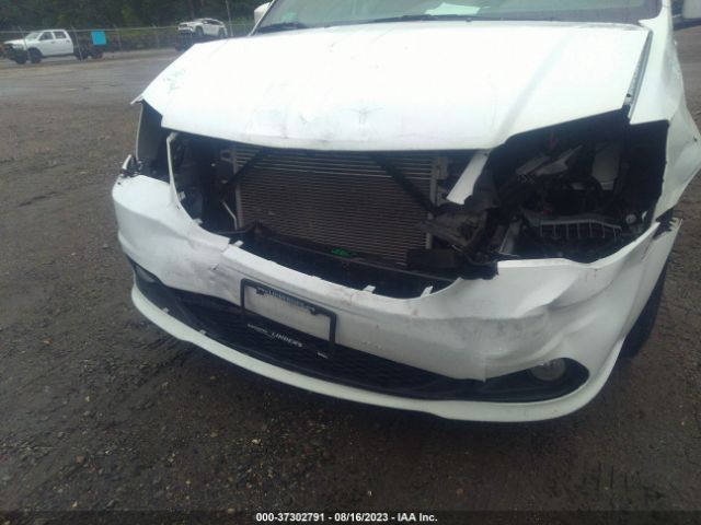 2C4RDGCGXKR775069 Dodge Grand Caravan Sxt