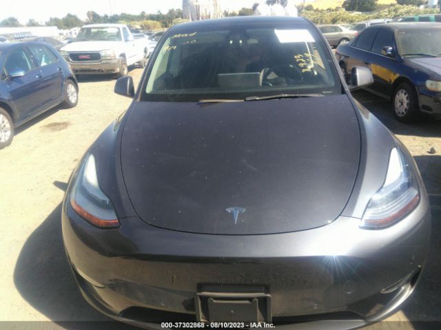 5YJYGDEE4MF275825 Tesla Model Y Long Range