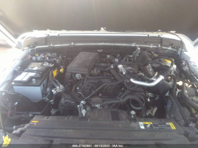 1C4HJXEN8MW697059 Jeep Wrangler Unlimited Sahara