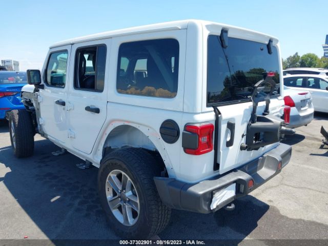 1C4HJXEN8MW697059 Jeep Wrangler Unlimited Sahara
