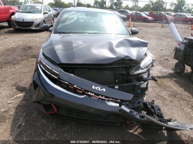 3KPF44AC3NE460783 KIA FORTE GT