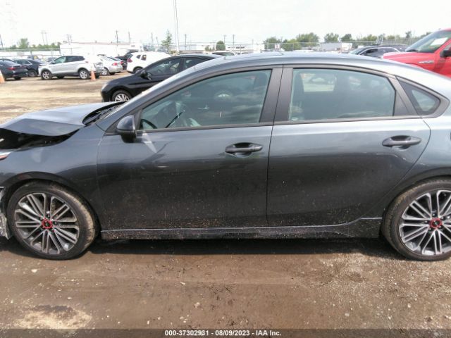 3KPF44AC3NE460783 KIA FORTE GT