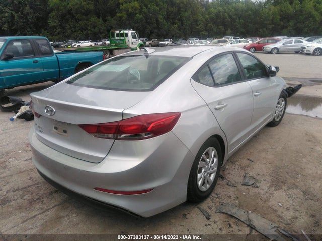 Hyundai ELANTRA SE 2017 5NPD74LF7HH185831 Image 4