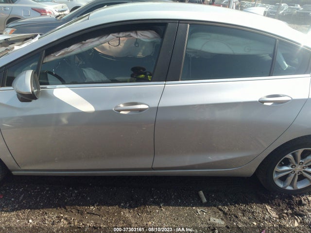 Chevrolet CRUZE LT 2019 1G1BE5SM5K7140295 Image 15
