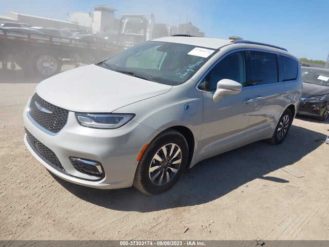 Chrysler Pacifica Hybrid Touring L 2021 2C4RC1L70MR590242 Image 2