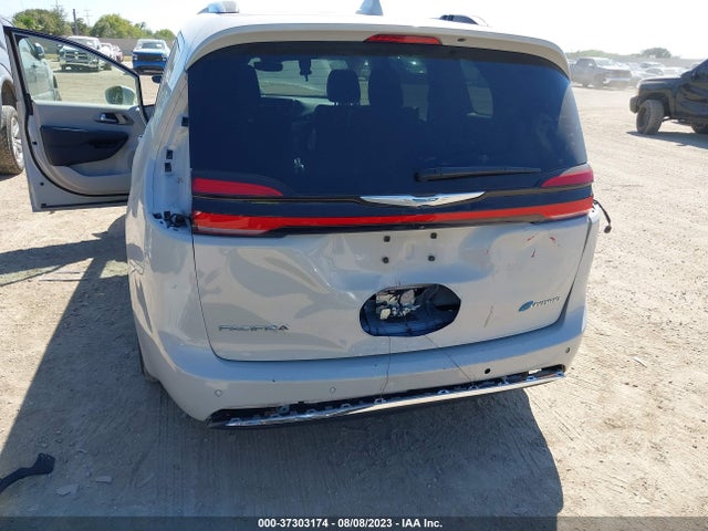 Chrysler Pacifica Hybrid Touring L 2021 2C4RC1L70MR590242 Image 13