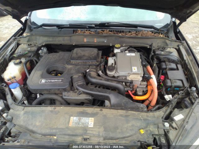 3FA6P0LU8JR237539 Ford Fusion Hybrid Se