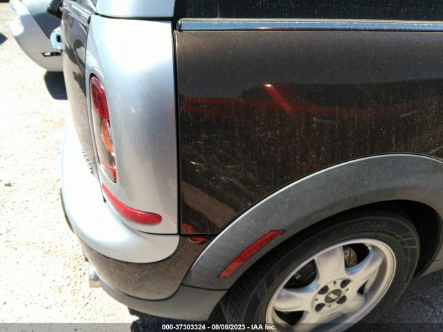 2010 MINI COOPER CLUBMAN VIN: WMWML3C52ATX37330