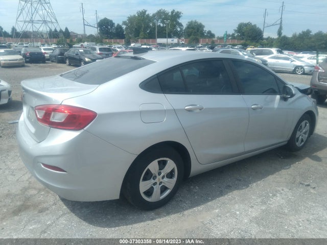 Chevrolet CRUZE LS 2017 1G1BC5SM7H7249923 Image 4
