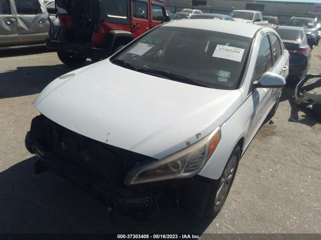 Hyundai Sonata 2.4l Se 2015 5NPE24AF3FH250452 Image 2