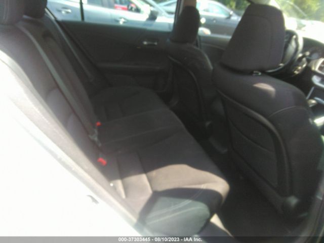 1HGCR2F52EA034722 Honda Accord Sedan Sport