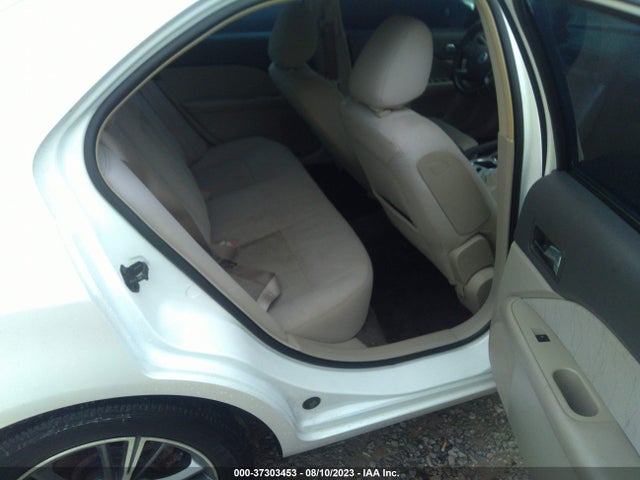 2010 MERCURY MILAN VIN: 3MEHM0HA6AR636295