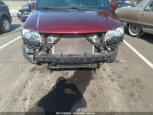2C4RDGEG5KR689858 Dodge Grand Caravan Gt