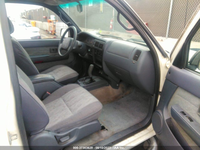 1998 TOYOTA TACOMA VIN: 4TASN92N2WZ135956