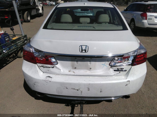 Honda Accord Sedan Touring 2014 1HGCR3F93EA024452 Image 9