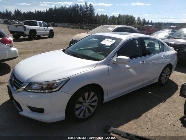 Honda Accord Sedan Touring 2014 1HGCR3F93EA024452 Image 2