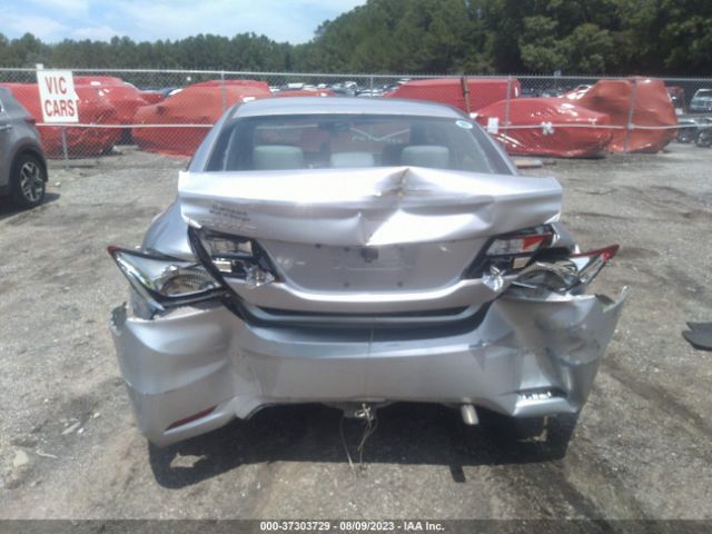 19XFB2F51EE051749 Honda Civic Sedan Lx