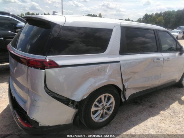 KNDNB4H36P6242451 KIA Carnival Lx