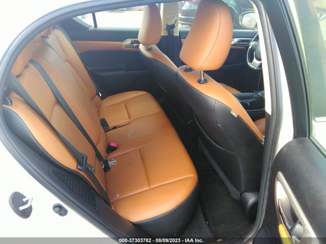 JTHKD5BH2G2273547 Lexus CT 200H