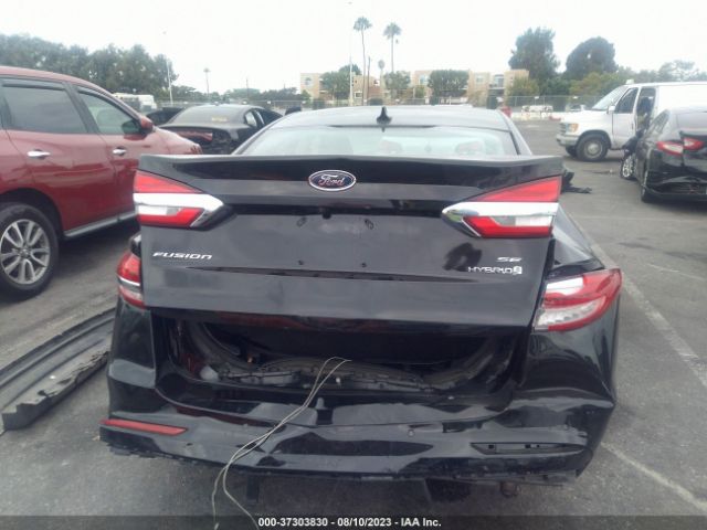 3FA6P0LU2KR180093 Ford Fusion Hybrid Se
