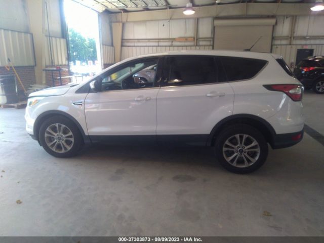 1FMCU0G97HUB30847 Ford ESCAPE SE