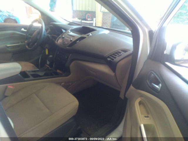 1FMCU0G97HUB30847 Ford ESCAPE SE
