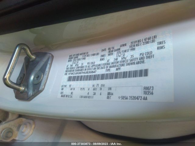 1FMCU0G97HUB30847 Ford ESCAPE SE