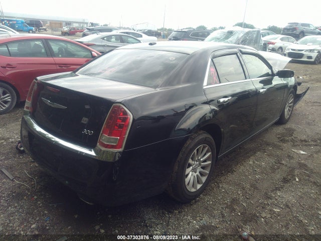 Chrysler 300 2014 2C3CCAAG4EH212848 Image 4