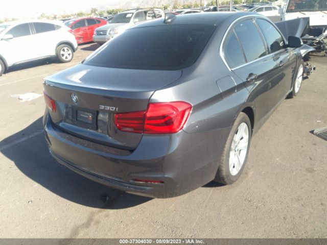 WBA8B9G54JNU98658 BMW 3 Series 330i