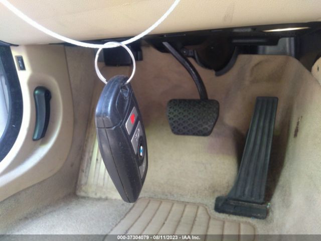 WBA5A5C54FD520028 BMW 5 Series 528i