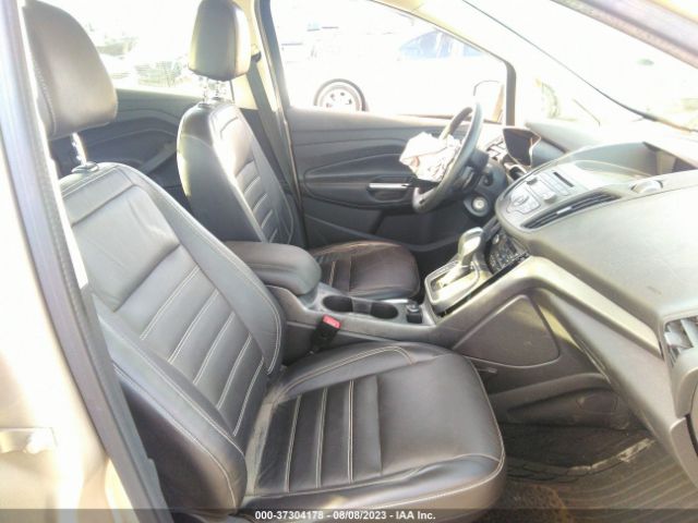 1FADP5EU7HL112669 Ford C-max Energi Se