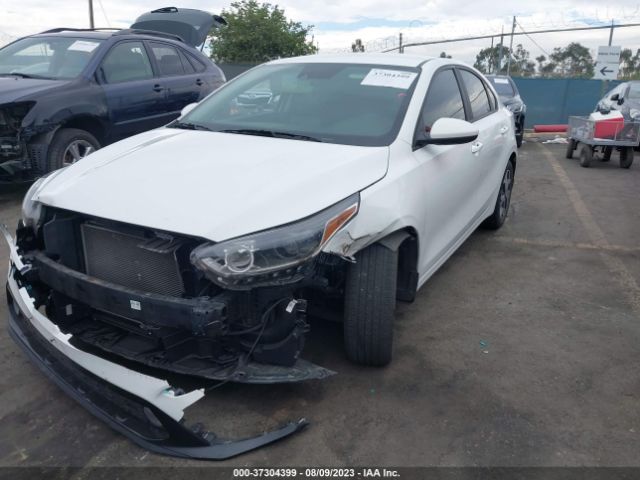 3KPF24ADXME374979 KIA Forte Lxs