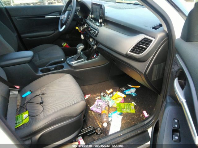 KNDEPCAA9M7179811 KIA Seltos Lx