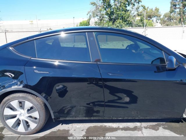 7SAYGDEE9NF567488 Tesla Model Y Long Range