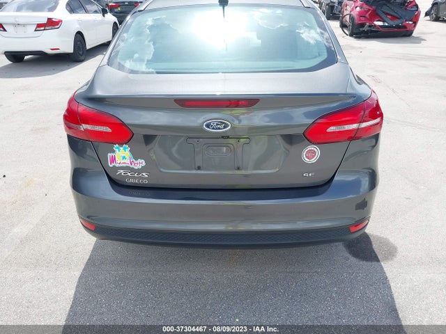 2018 FORD FOCUS SE VIN: 1FADP3FE8JL308105