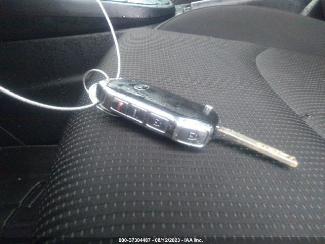 3KPF24AD2KE033279 KIA Forte Lxs