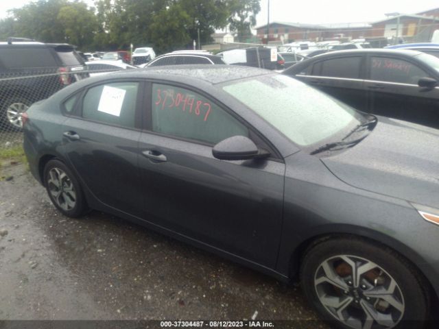 3KPF24AD2KE033279 KIA Forte Lxs