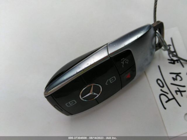 WDDZF4KB7JA307565 Mercedes-Benz E-class E 300