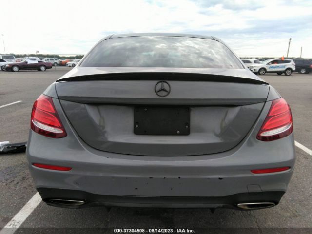 WDDZF4KB7JA307565 Mercedes-Benz E-class E 300