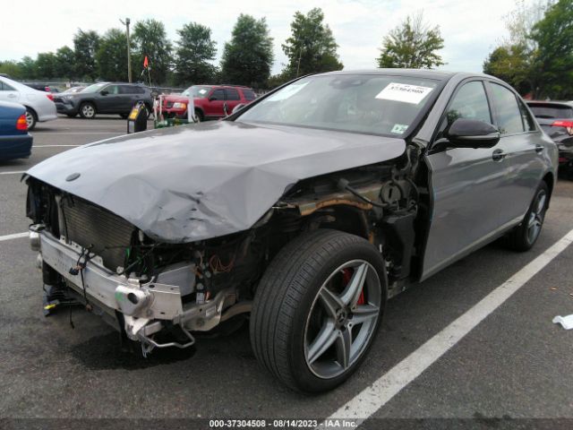 WDDZF4KB7JA307565 Mercedes-Benz E-class E 300