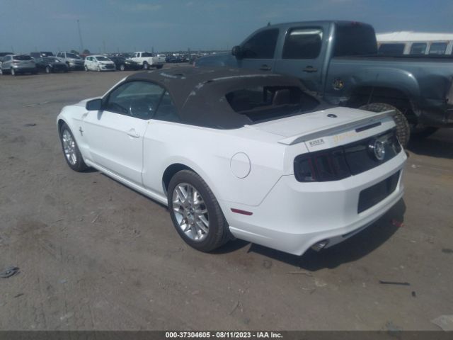 1ZVBP8EM7E5330661 Ford Mustang V6