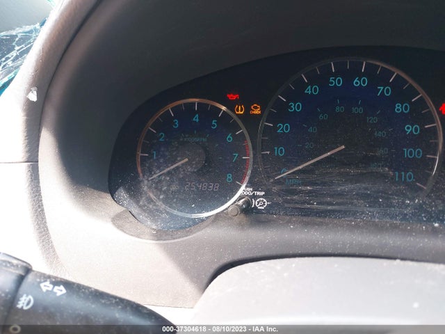 2008 TOYOTA SIENNA XLE VIN: 5TDBK22C88S016610