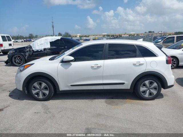 KNDCB3LC1K5339628 KIA NIRO FE